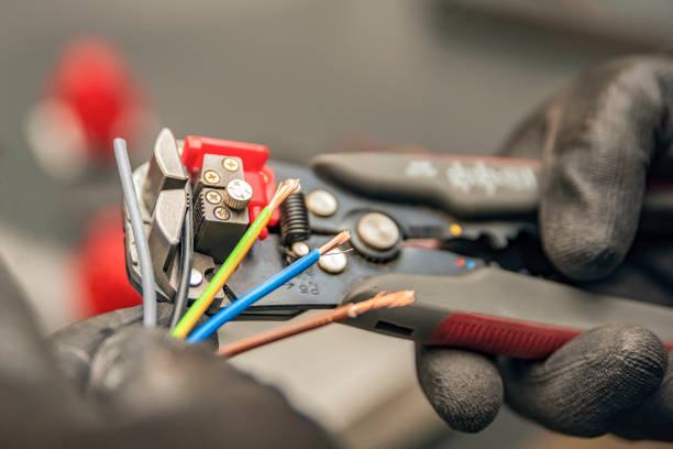 Best Affordable Emergency Electrician  in East Richmond Heights, CA